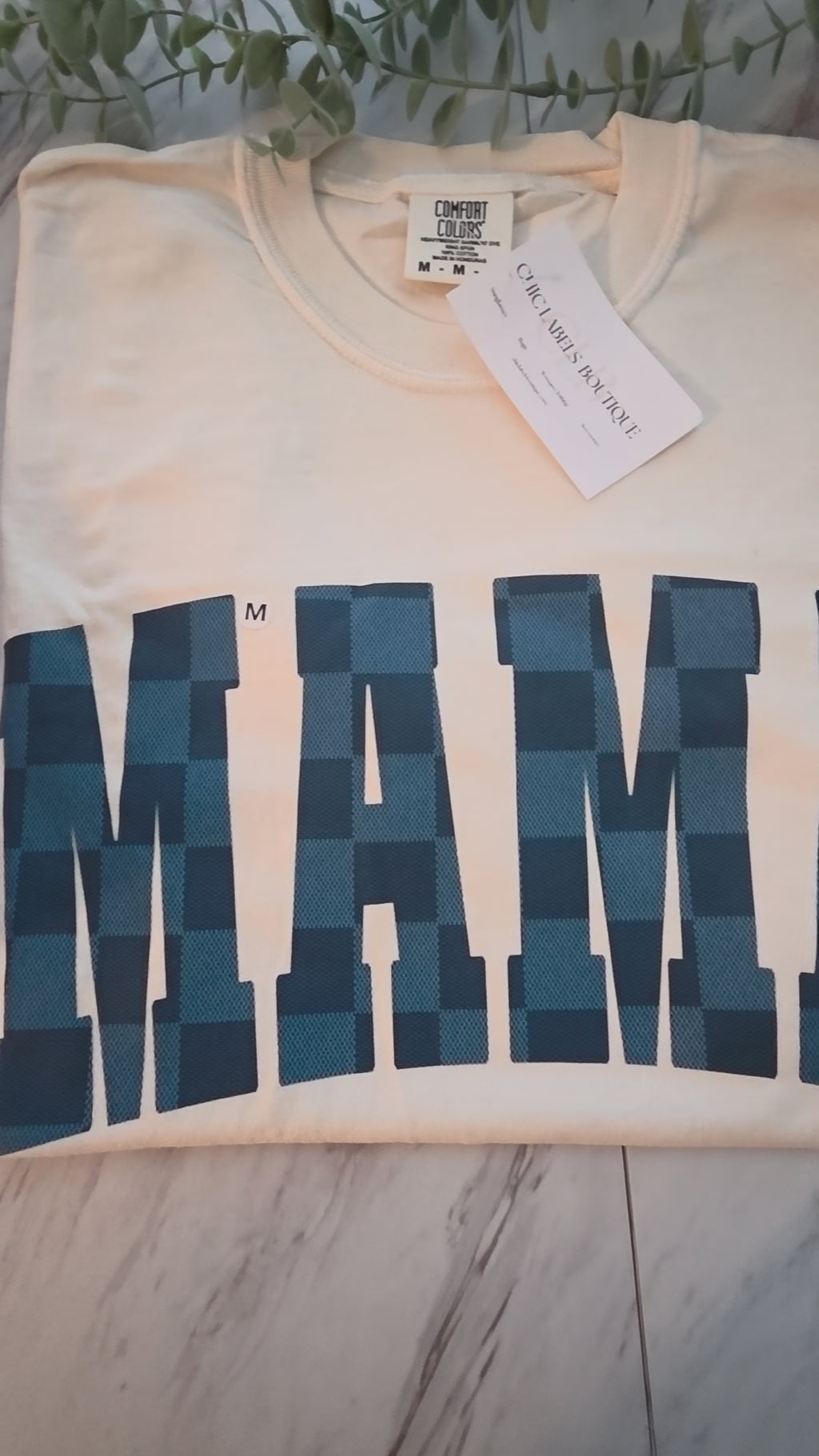 MAMA Tee