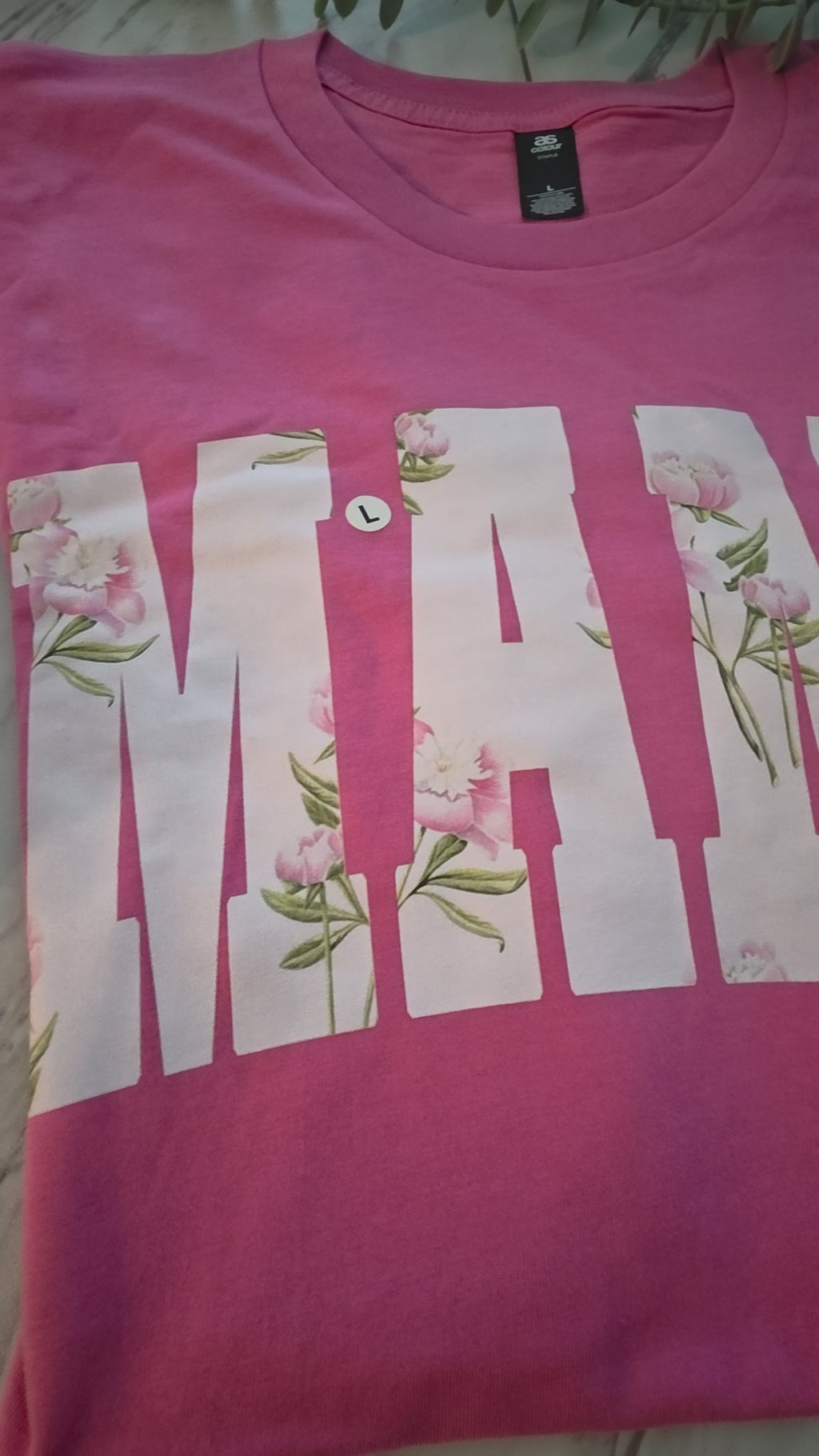 MAMA Tee