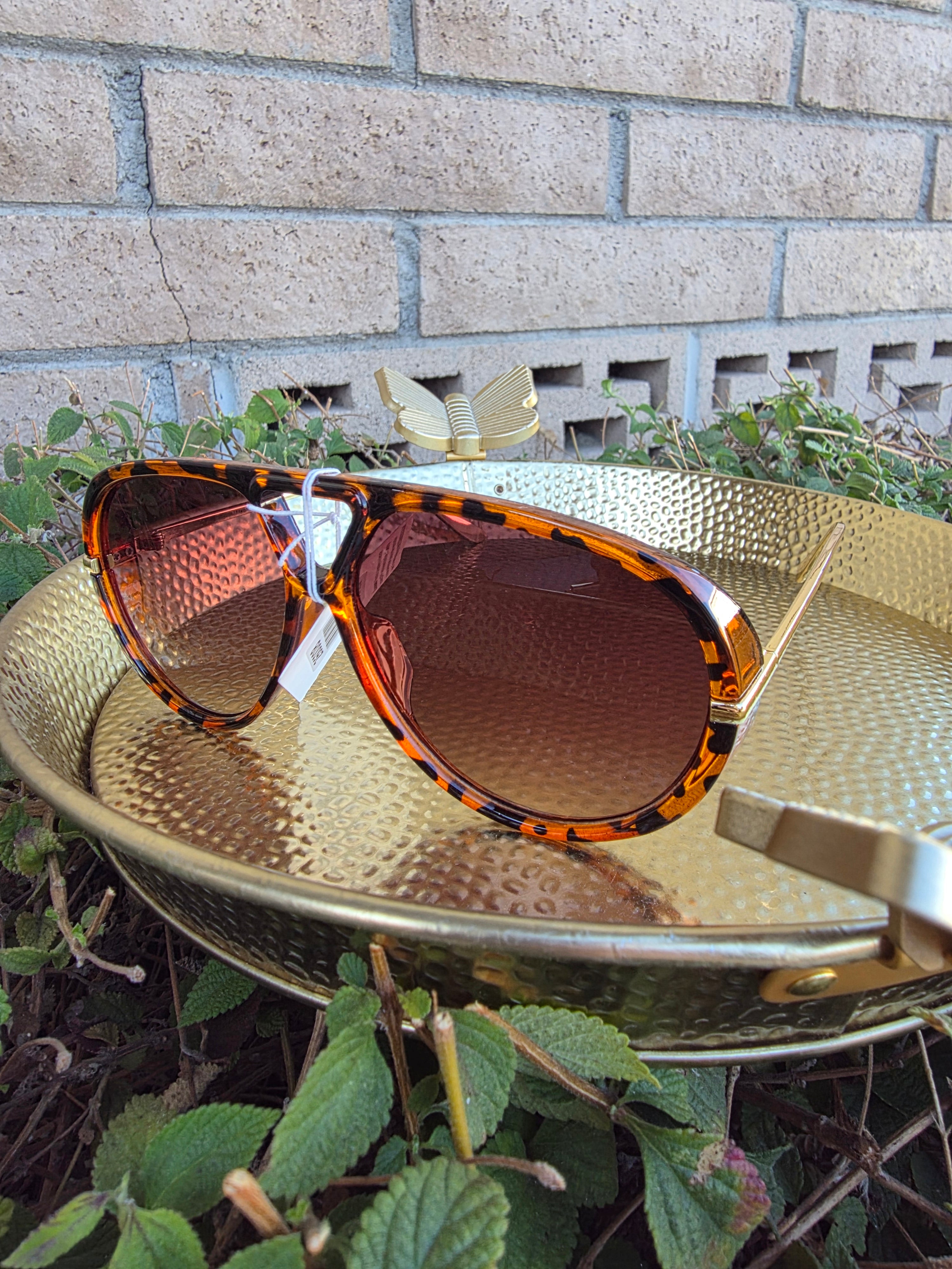Bo-ttega Aviator Sunglasses