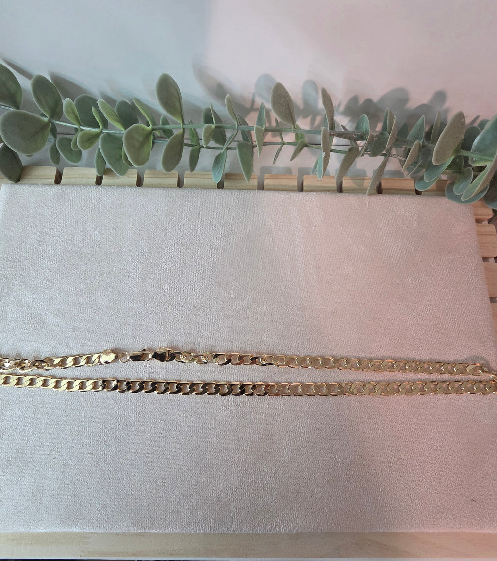 Box Curb Gold Necklace