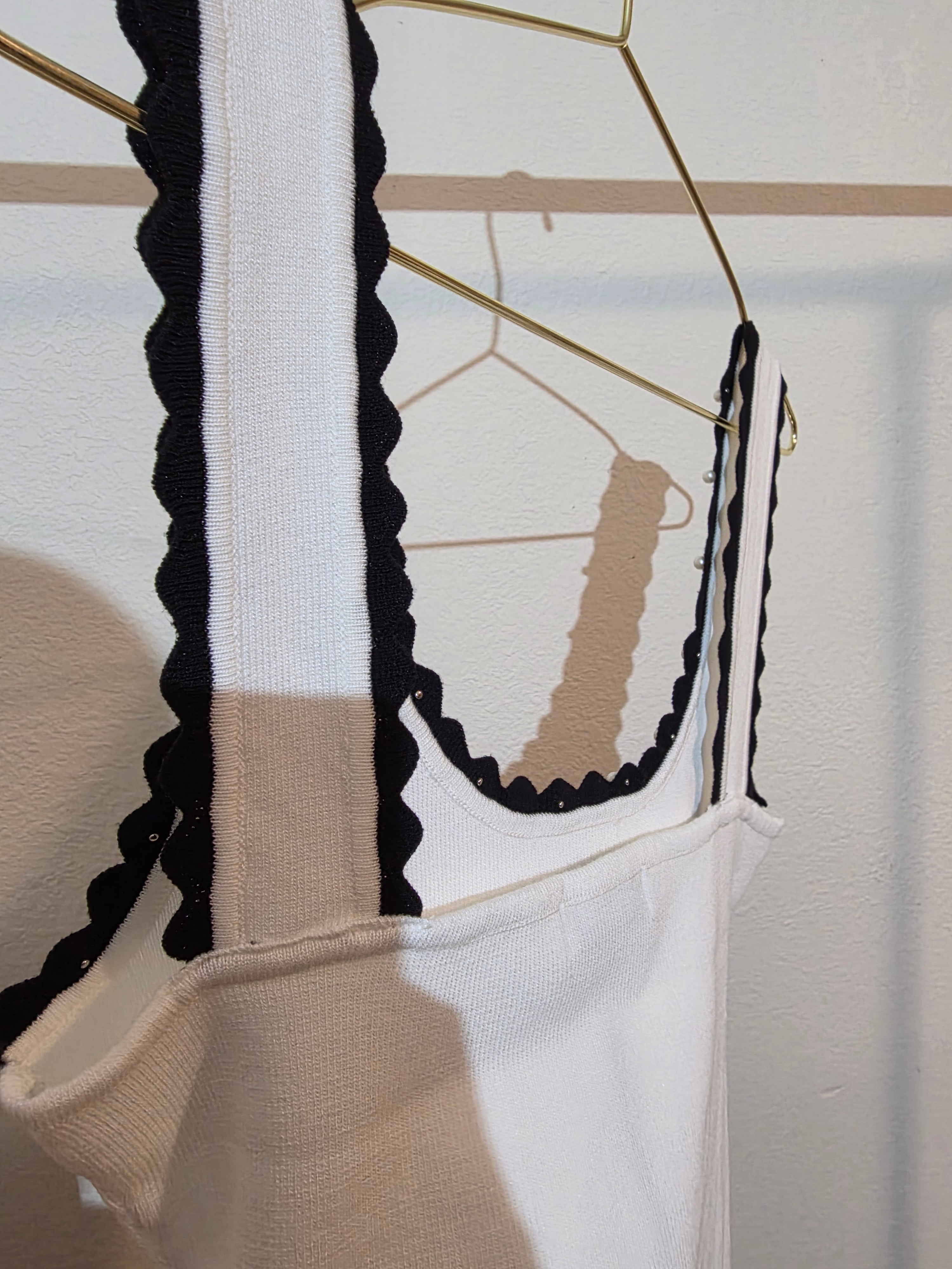 Juliette Pearl Scallop Top