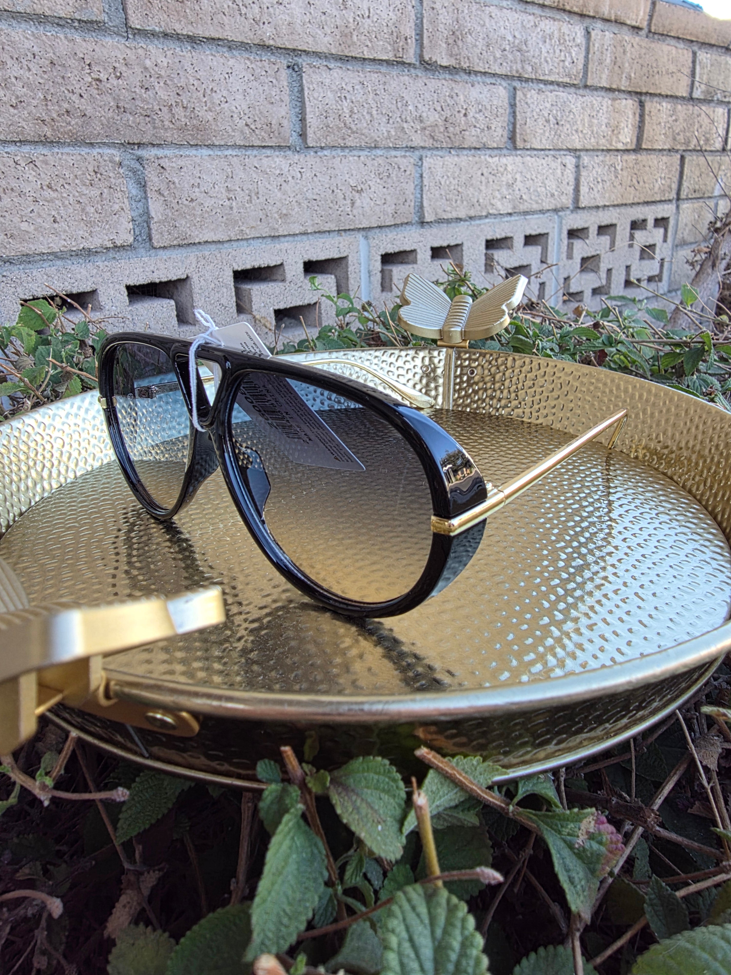Bo-ttega Aviator Sunglasses