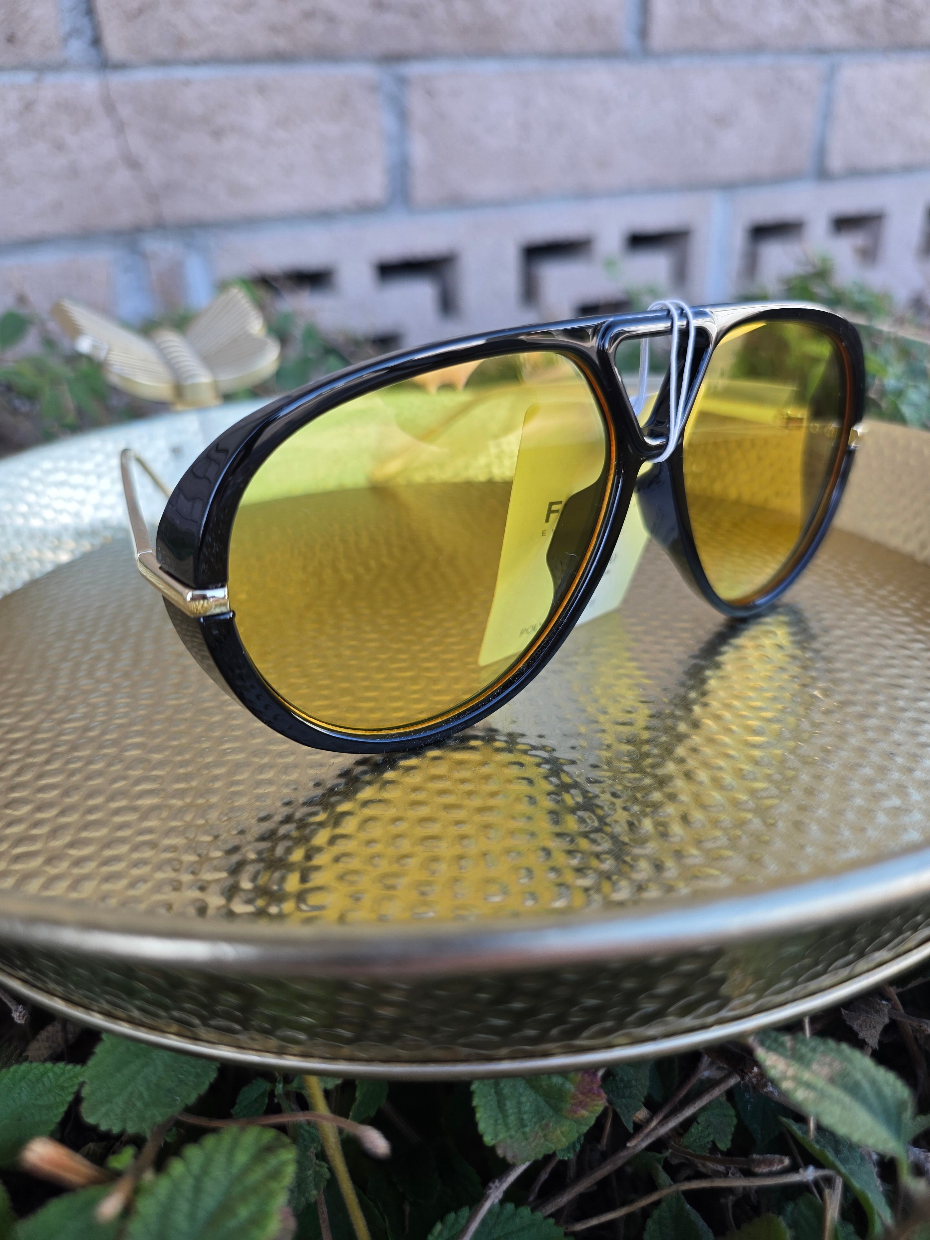 Bo-ttega Aviator Sunglasses