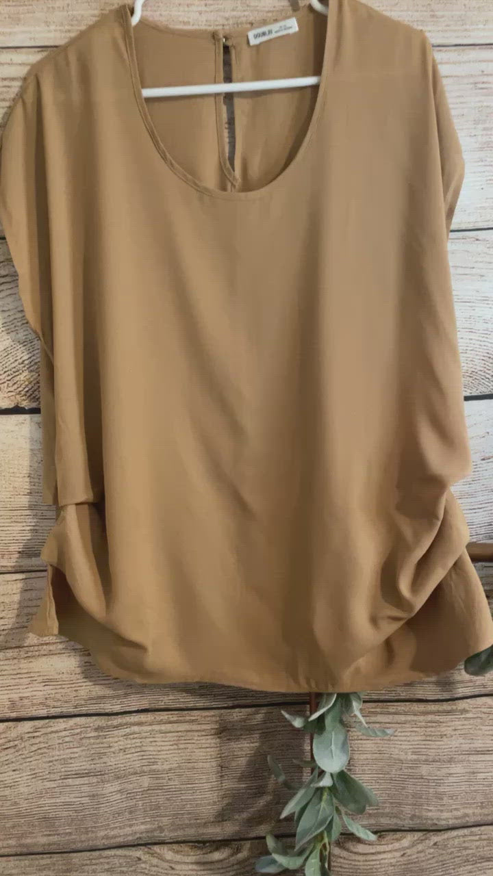 Ruched Side Plus Top