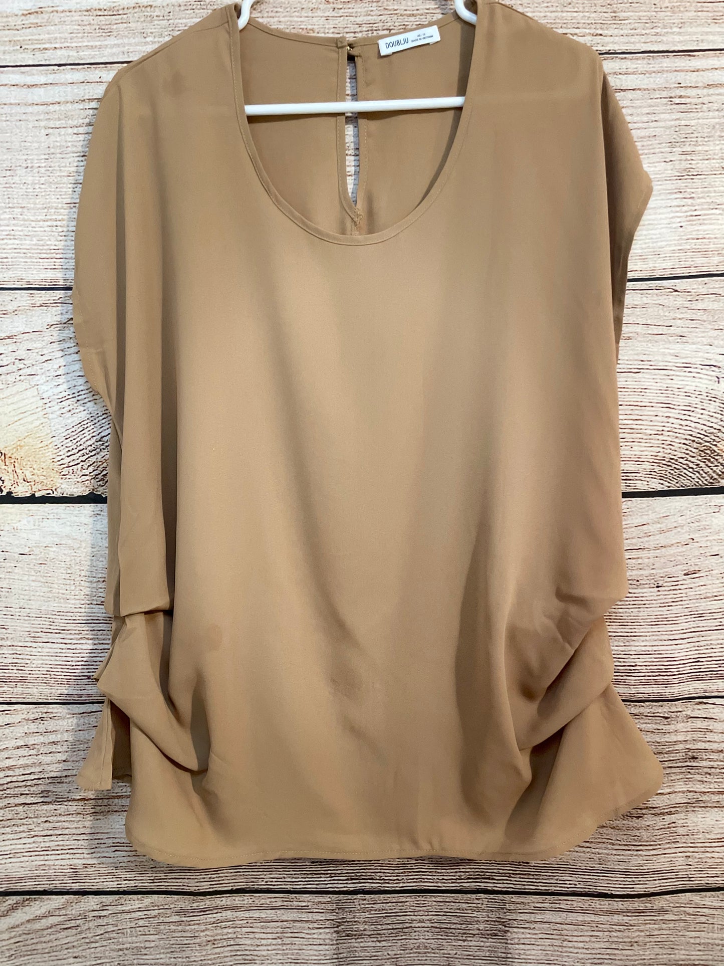 Ruched Side Plus Top